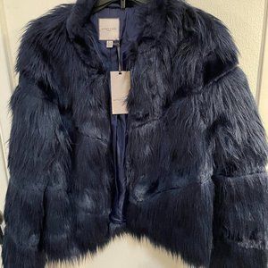 WOMENS FAUX FUR CROP JACKET SIZE US 12 WARM AND LUSTROUS NAVY BY URBANCODE
